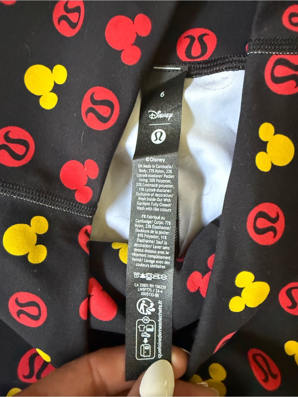 NWT LULULEMON x DISNEY BLACK HIGH WAISTED WUNDER TRAIN LEGGINGS W/ MICKEY MOUSE - Picture 8 of 8